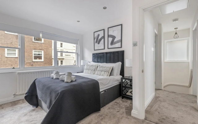 Stunning South Kensington House With 4 Bedrooms