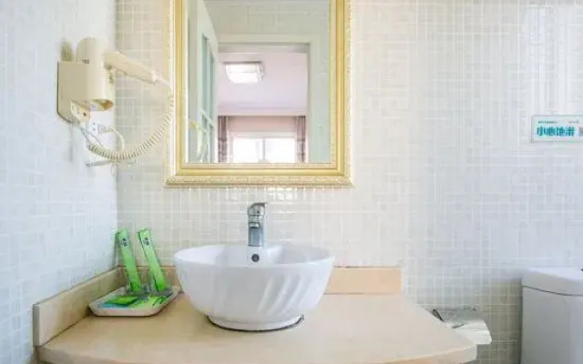 Zhujiajian Longqinhai Holiday Homestay