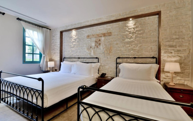 Thames Valley Khao Yai