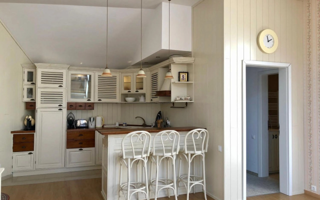 LAVISH PENTHOUSE - 2 en-suite bedrooms & SPA