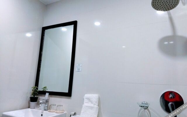 Top Star Hotel Oton
