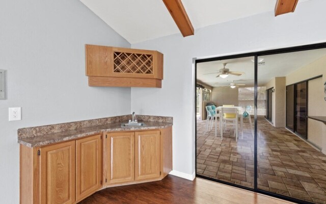 Sunset Palms Dockside Retreat