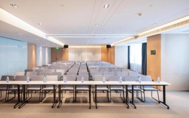 Atour Hotel International Expo Center Sixin Wuhan