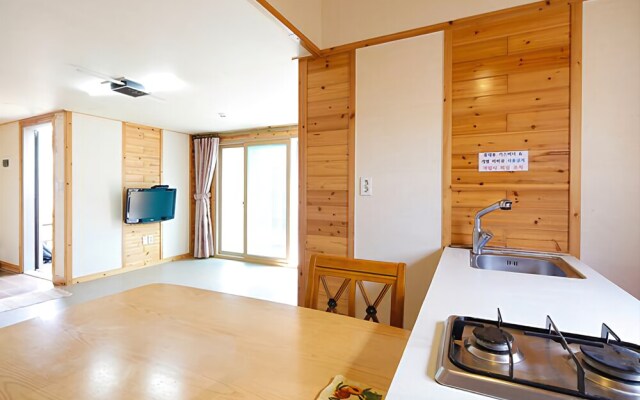 Pohang Hwajin Villa Pension