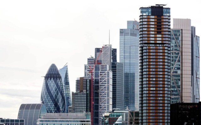City Views From Columbia Road