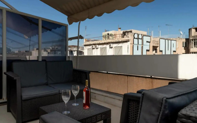 Amazing Apartments @ Aiolou Str.