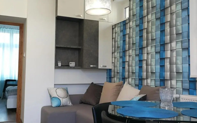 Class Apartment