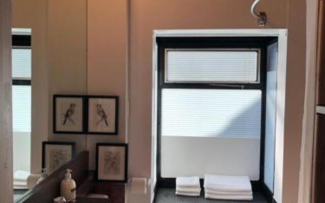 Lawrence Garden Guesthouse