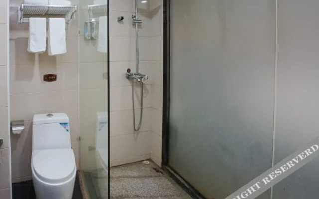 Yidiao Traders Hotel