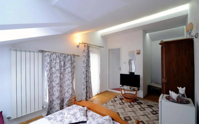 Rapsodia Pension