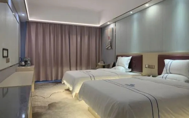 Royal Hot Spring Theme Inn