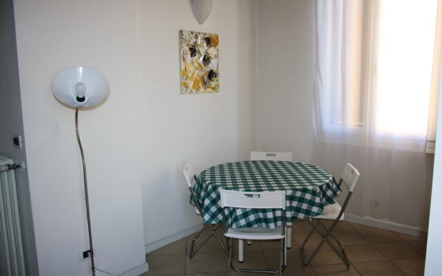 House With one Bedroom in Bologna, With Wifi