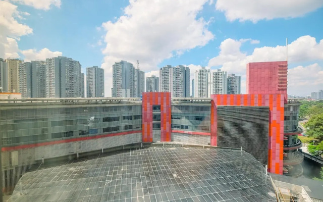 Comfort Stay 2Br At Masterpiece Apartment