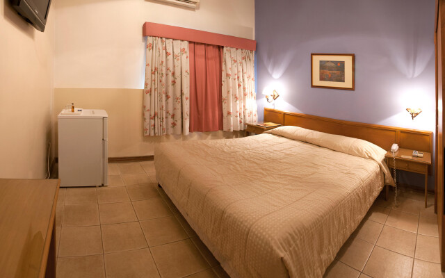 Hotel Bristol