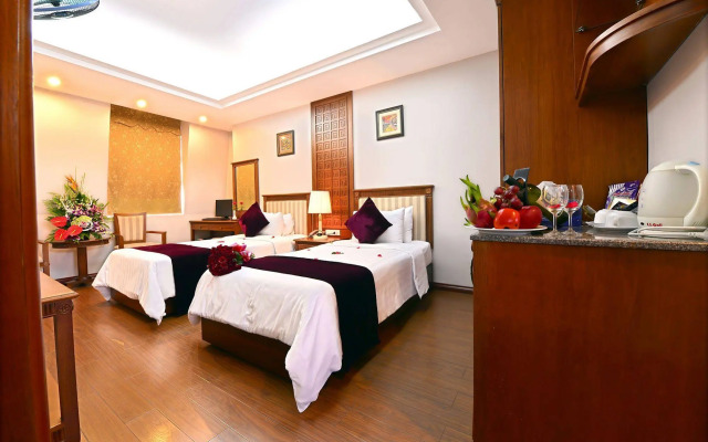 Golden Legend Boutique Hotel