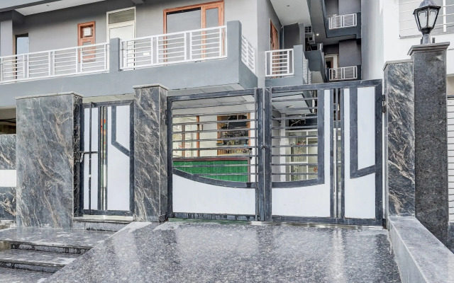 Townhouse Sector 135 Noida