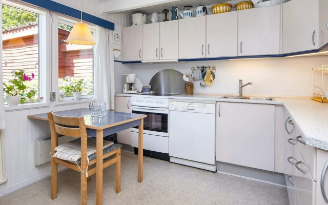 6 Person Holiday Home in Glesborg-by Traum