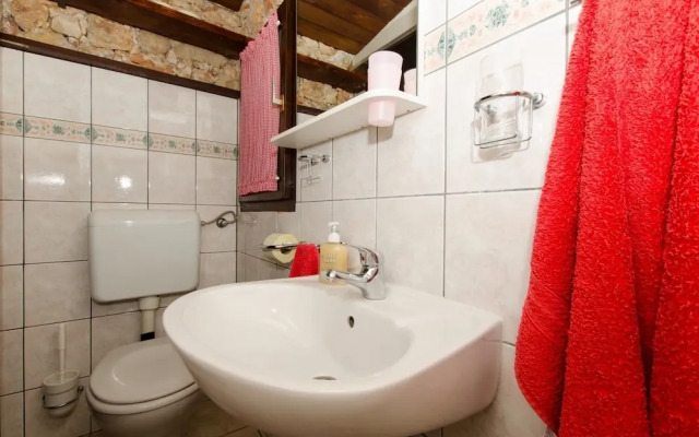 Georgi - 200 m From sea - SA1 Crveni