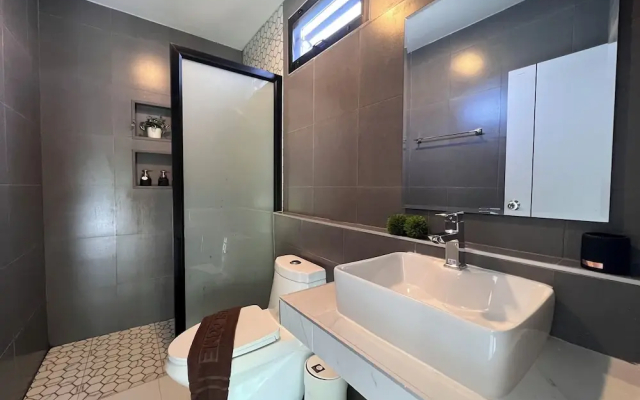 Bannjamjuree Resort Sattahip