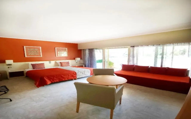 The Originals Les Strélitzias Boutique Hotel & Residence