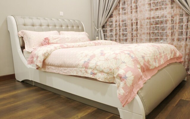 H2H Twin 11 @ D Festivo