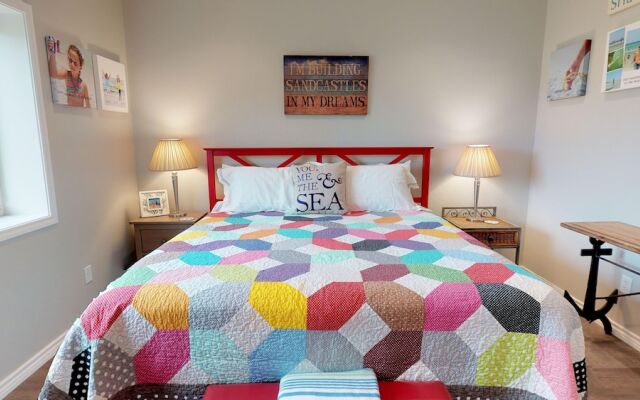 41ir: Beach  3 Bedroom Condo