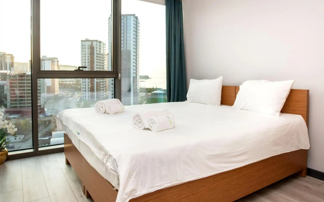 Marina Green Residence & Hotel