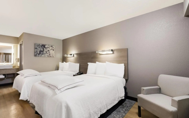 Red Roof Inn PLUS+ Chicago - Naperville