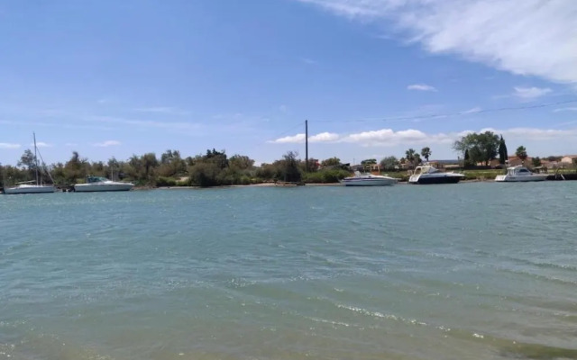 Villa in Valras-plage Near Sand Beach