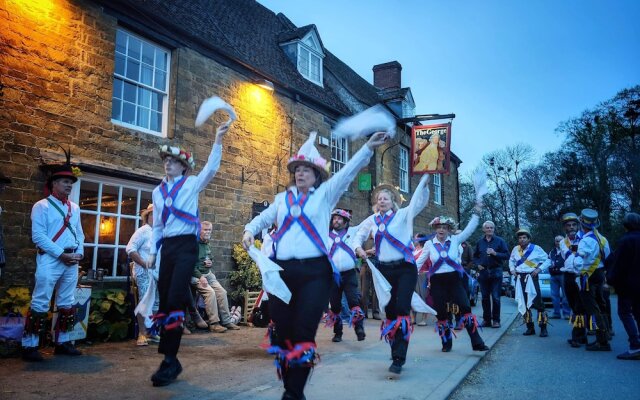 The George Inn