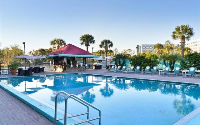 Magnuson Grand Hotel Maingate West