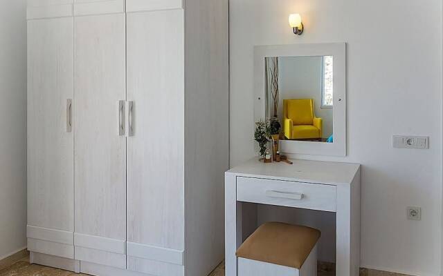 Villa Mountain by Akdenizvillam