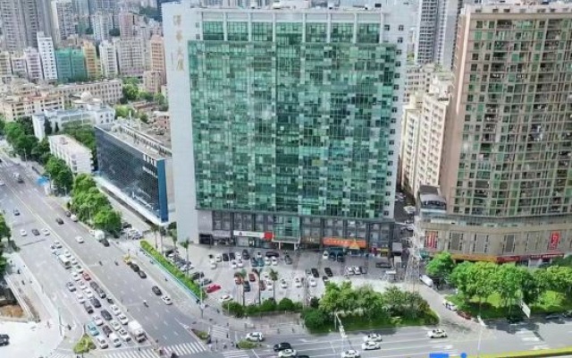 MAZE HOTEL（Shenzhen North Railway Station Yucheng Center) – Outside – Shenzhen