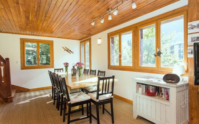 Chalet Falcon