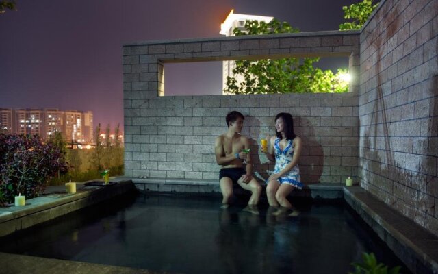 Venus Royal Hot Spring Hotel