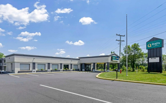 Suburban Studios Verona - Staunton North