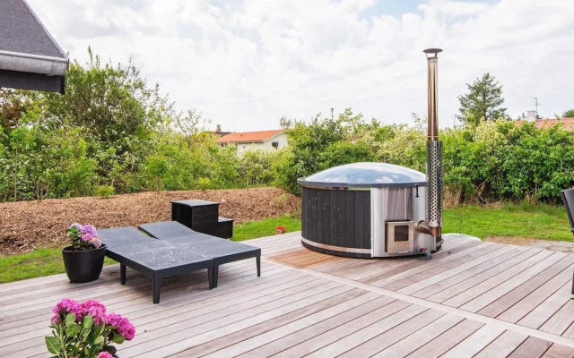 5 Person Holiday Home in Ulfborg