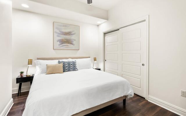 Austin Modern 1BD 1BA Apartment