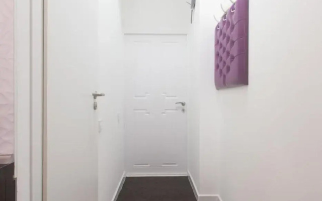 Pushkinskaya "Wine palette"