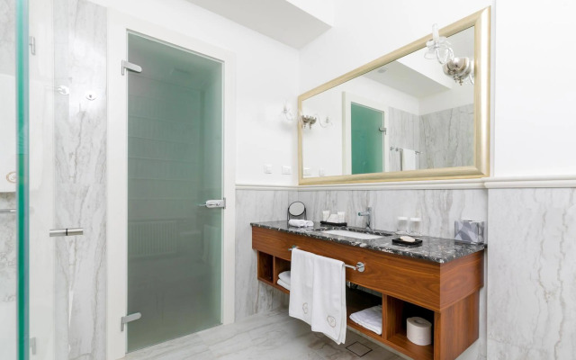 Отель Makedonia Palace