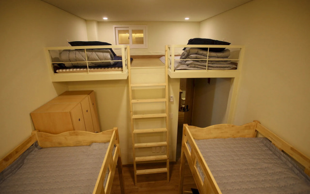 Kidari Guesthouse