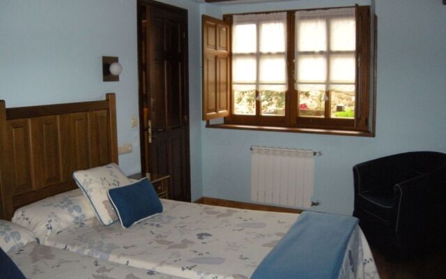 Apartamentos Rurales La Portiella