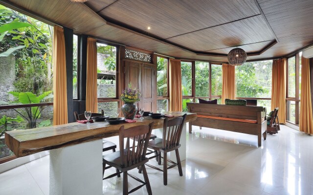 Gusde Tranquil Villas by EPS