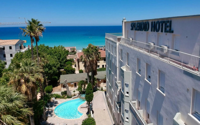 Splendid Hotel