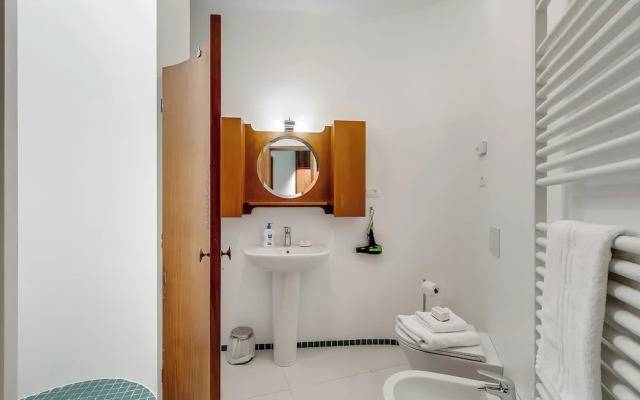 The Arco Round House
