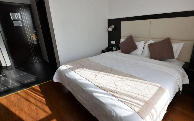 Shanghai Joyful Star Hotel