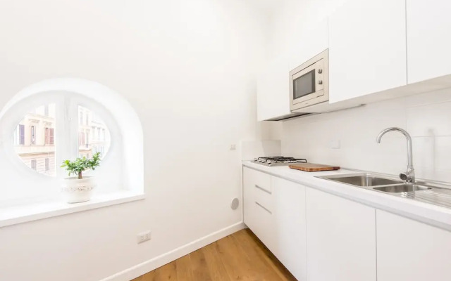 RSH San Cosimato Luxury Bright Apartment