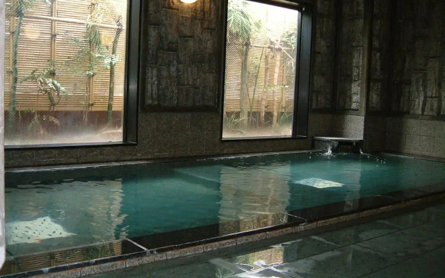 Hotel Route-Inn Nagaizumi Numazu Inter 1