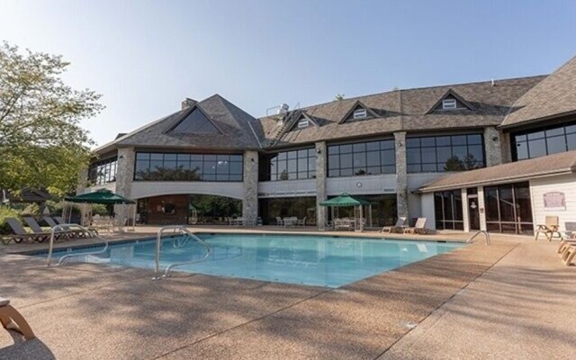 Top Tee C 3 Bedroom Condo