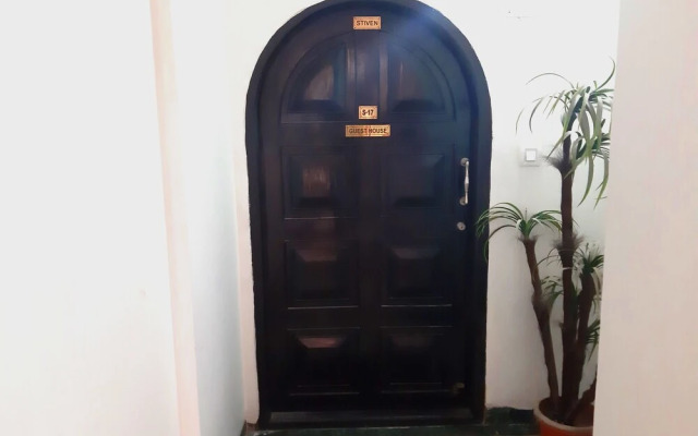 Smart Stay Service Apartment